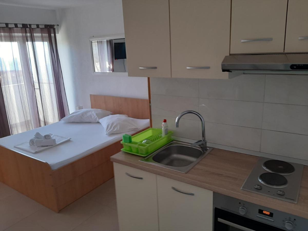 Apartments Monika Omiš Extérieur photo